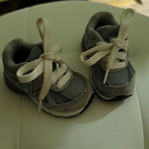 New balance size 2 990